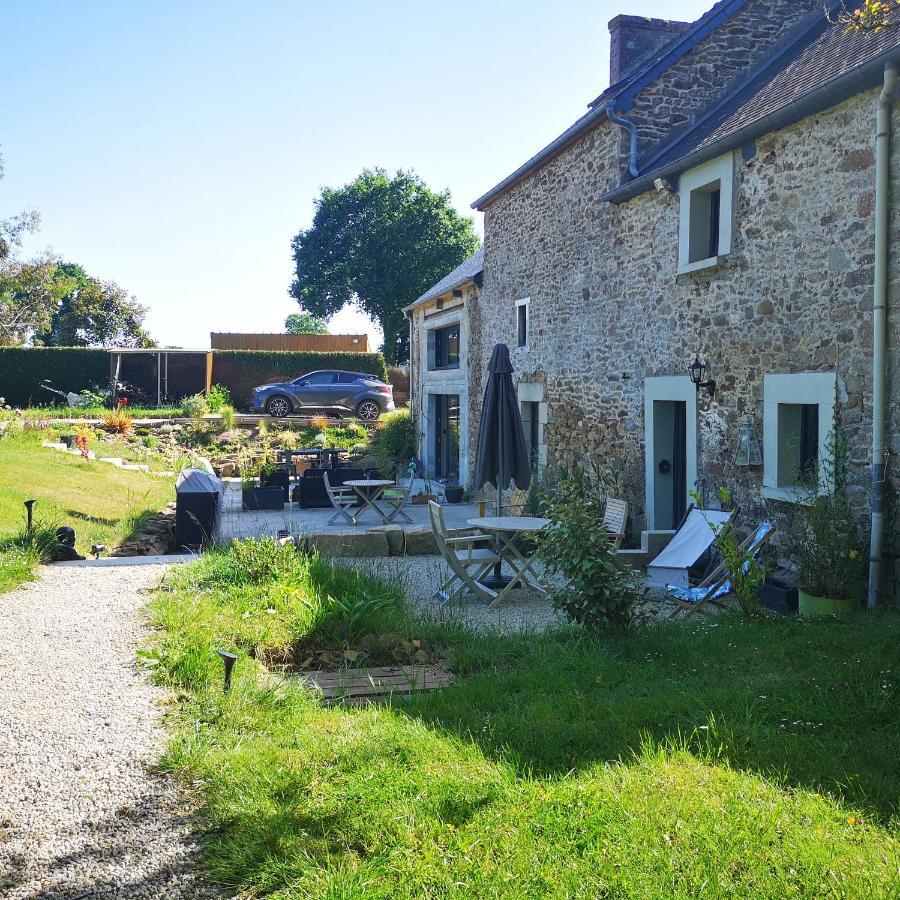 Pleslin-Trigavou Au Gray Du Temps Suspendu Bed & Breakfast エクステリア 写真